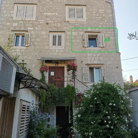 Lighthouse 斯普利特