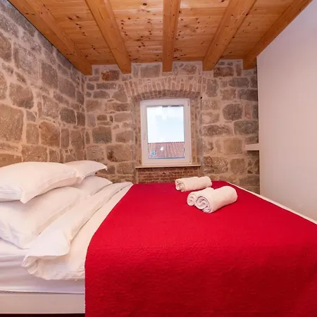 Lighthouse 斯普利特