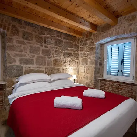 Lighthouse Apartman