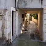 Apartment Lighthouse *