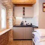 Apartment Lighthouse *