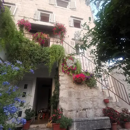 Апартаменти Lighthouse Спліт