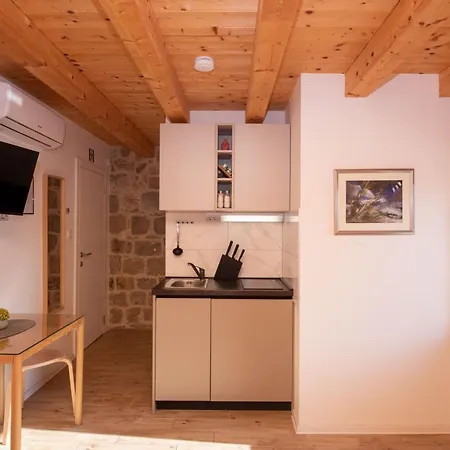 Lighthouse Спліт