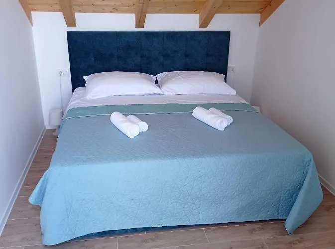 Lighthouse スプリト