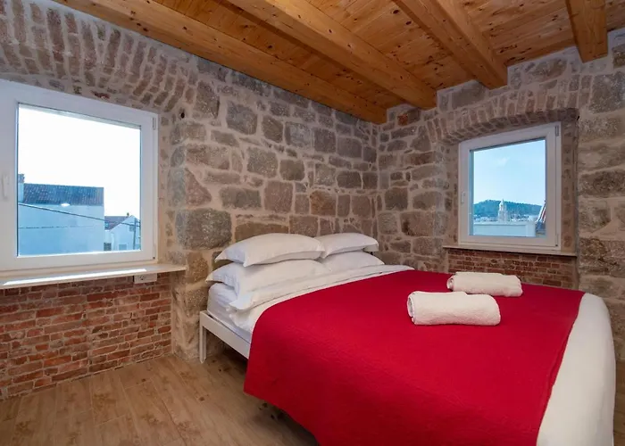 Lighthouse Апартаменти Спліт