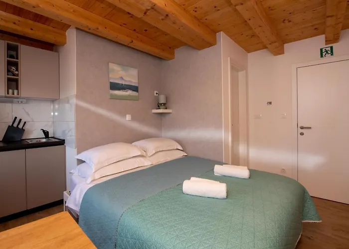 Lighthouse スプリト