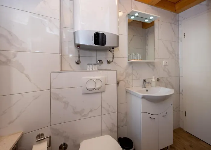 Апартаменти Lighthouse Спліт