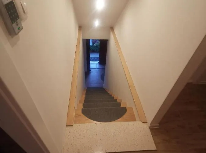 Lighthouse * Σπλιτ