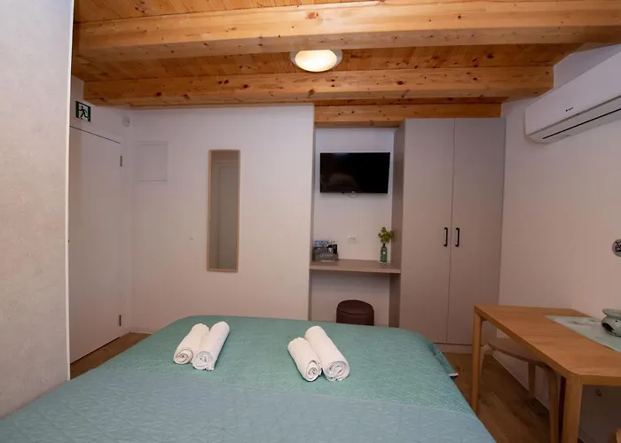 Lighthouse * Σπλιτ